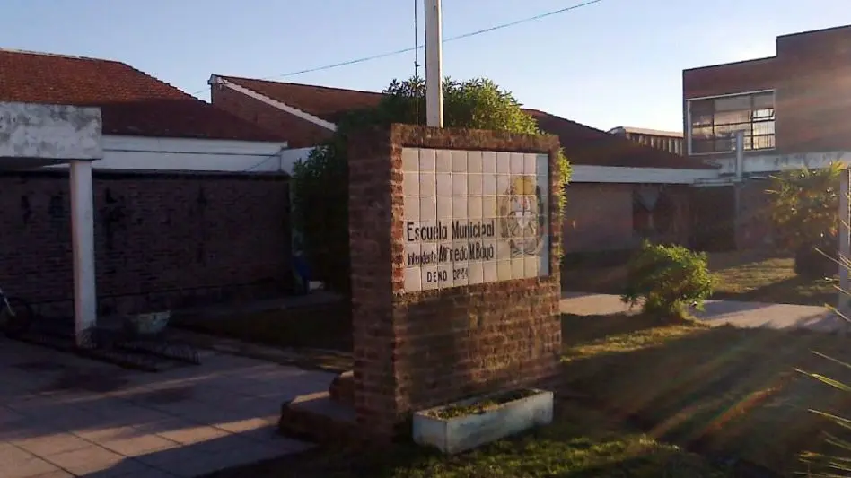 Padres y docentes de la Primaria Municipal Nº 3 reclaman soluciones urgentes a los problemas edilicios