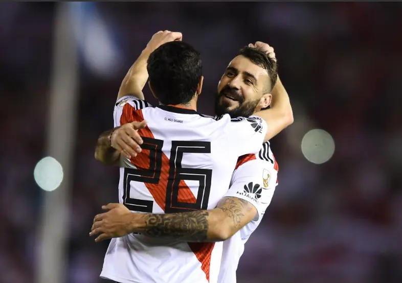 River aceleró y pasó por encima a la «Academia»