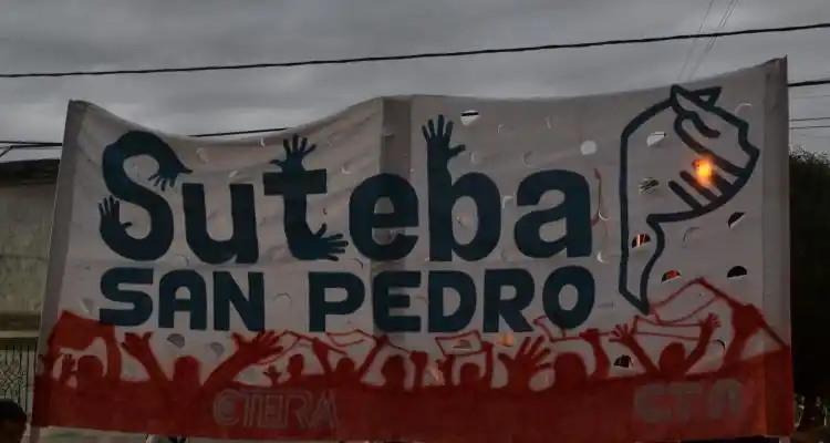 Suteba manifestó “malestar y repudio” a la designación de “personal no docente” para apoyo virtual