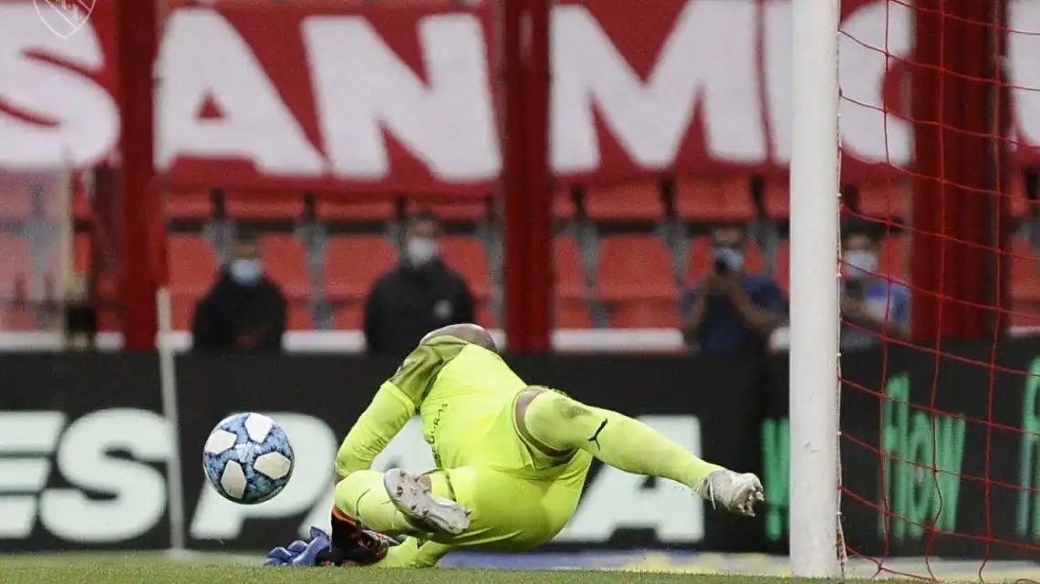 Independiente empató con Colón en un final emocionante