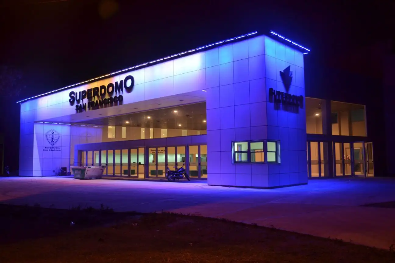 El Superdomo recibe el "1° Encuentro de Vecinalismo de la Región Centro"