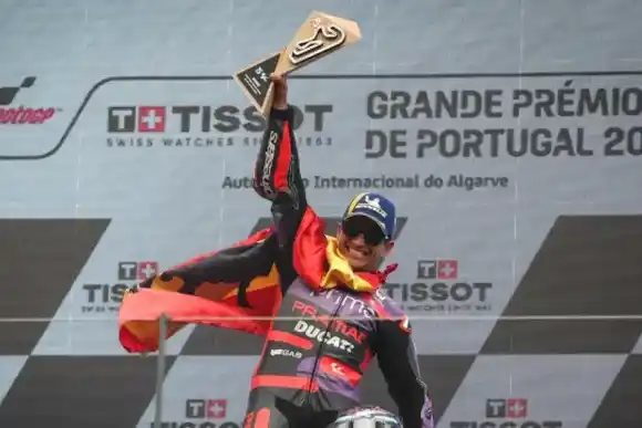 Jorge Martín ganó de punta a punta en Portugal