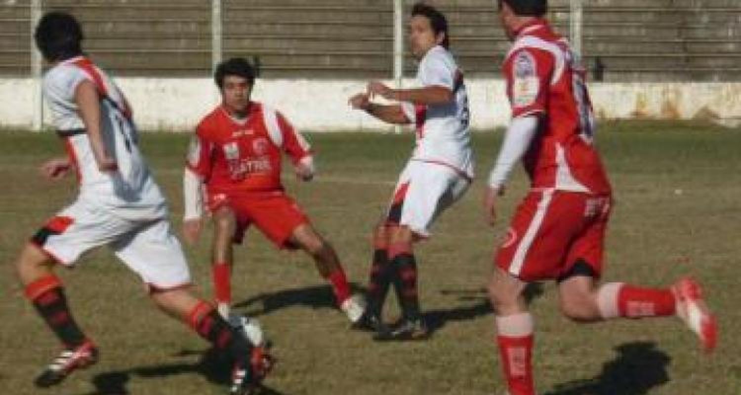 Mitre se quedó con el clásico