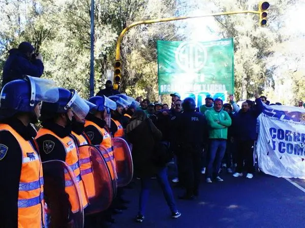 La previa del paro nacional: Comenzaron las movilizaciones y piquetes