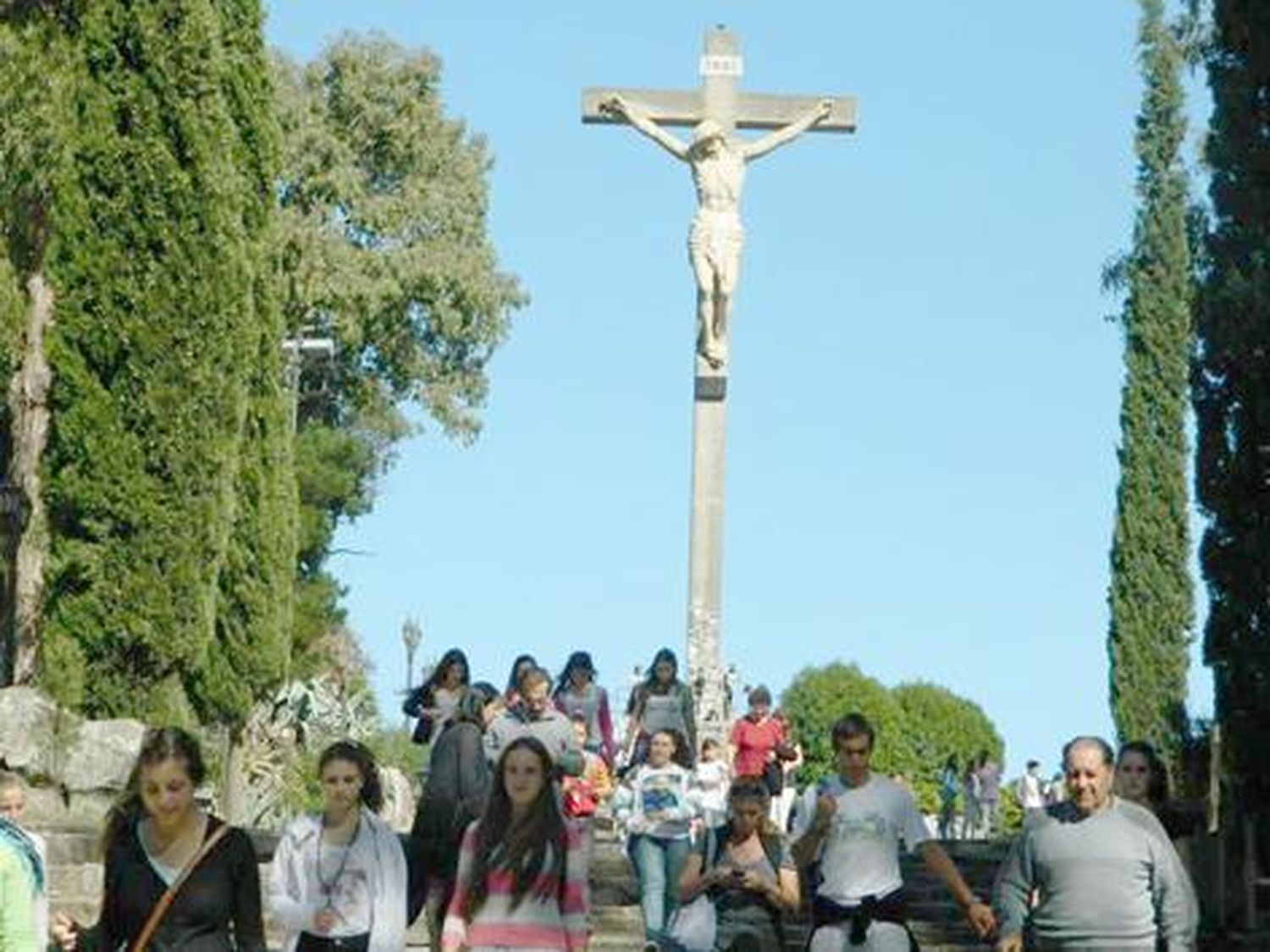 Se celebraron los 75 años del Calvario de Tandil