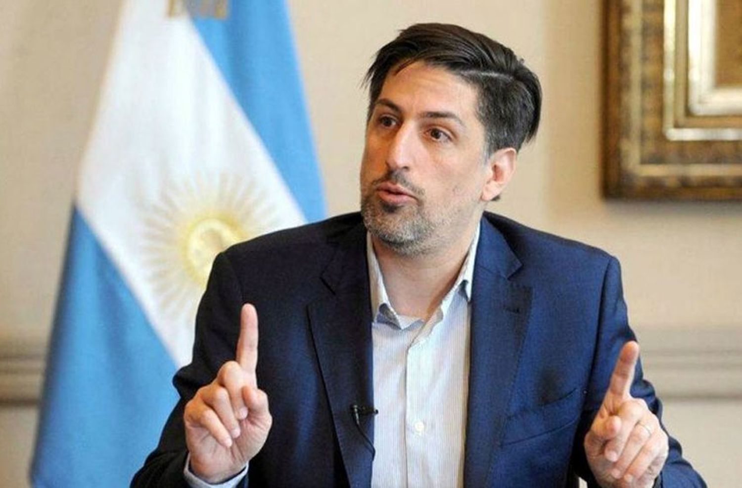 Trotta: “Soy un promotor del regreso a las aulas cuando la salud lo permita”