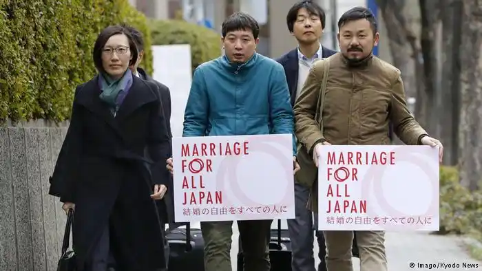 Japón: parejas homosexuales reclaman derecho a casarse