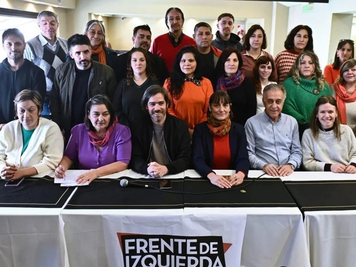 Del Caño y Del Plá encabezarán las listas del Frente de Izquierda en secciones clave