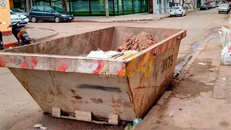 El concejal Roma pide controles sobre el uso de volquetes