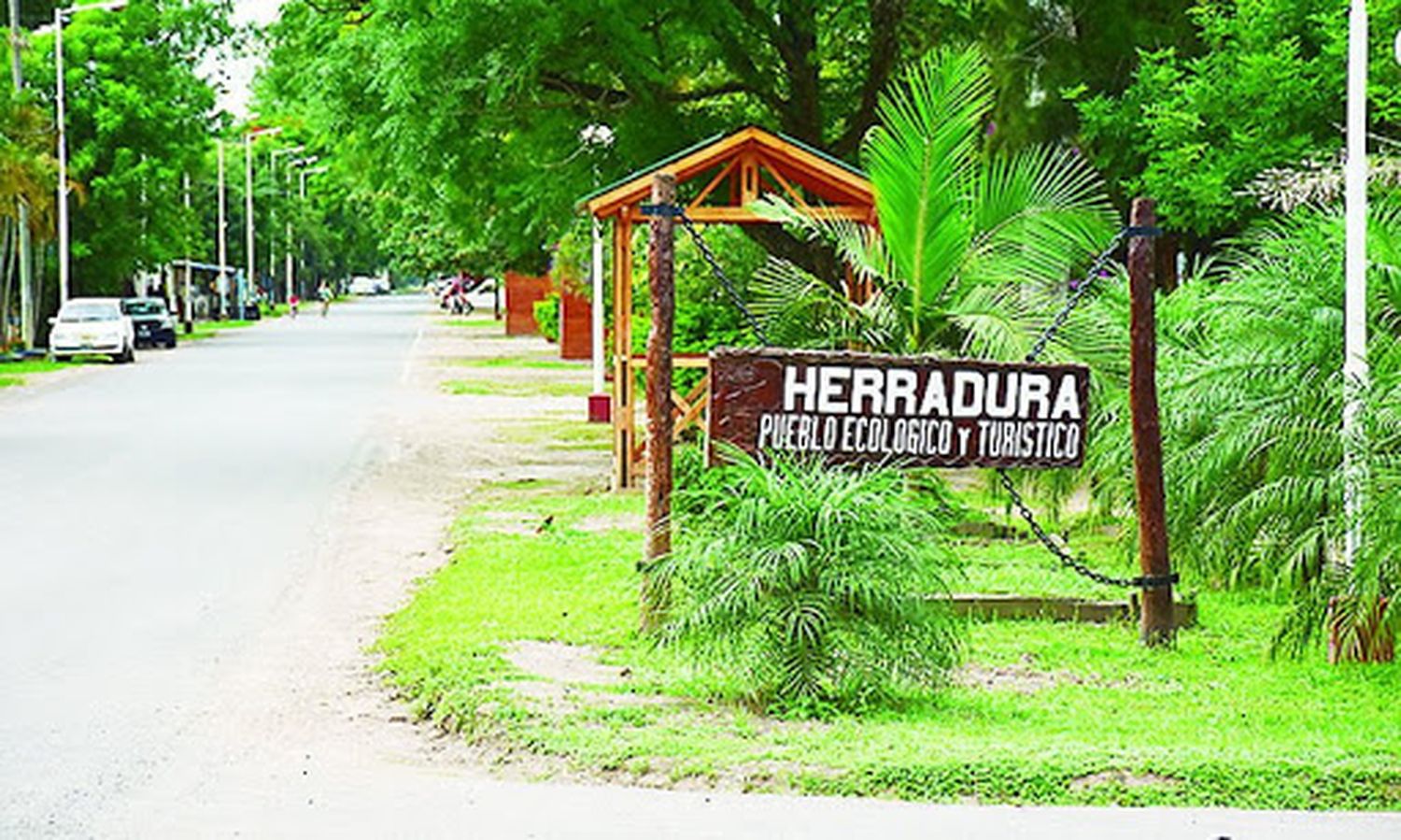 Con desfile de carrozas, Herradura se prepara para recibir el Día del Estudiante