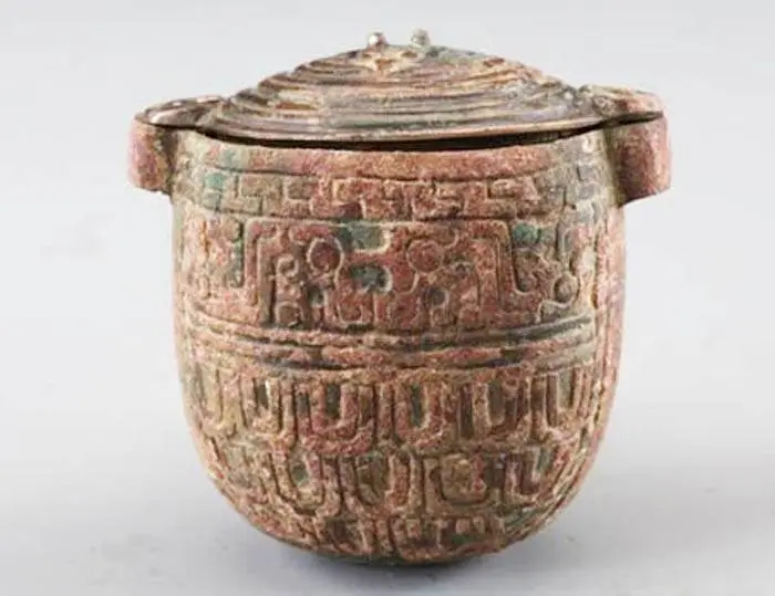 El curioso hallazgo en la tumba de un aristócrata chino: una crema facial de 2.700 años de antigüedad