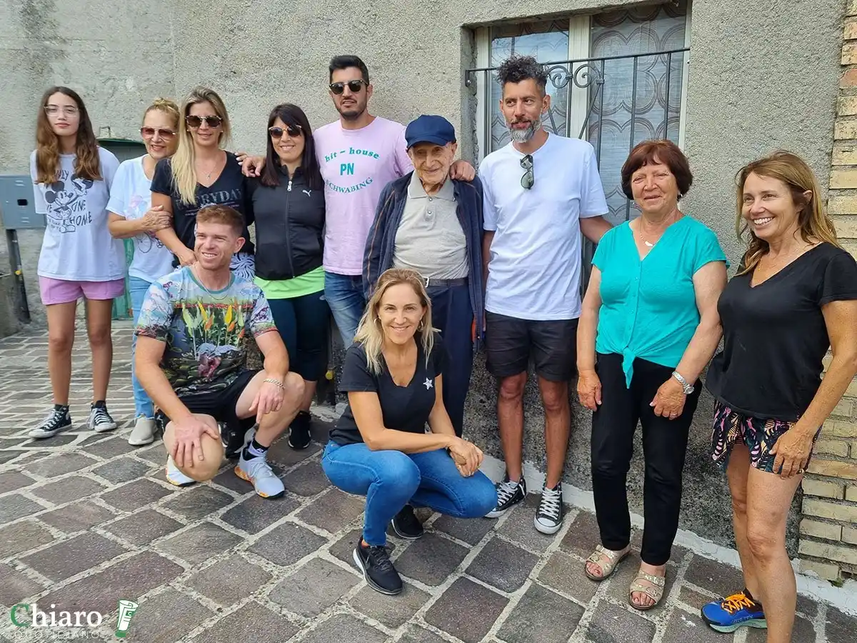 Día del inmigrante italiano: La historia del bonaerense que a los 97 años volvió a su pueblo natal y logró reunir a su familia argentina e italiana 