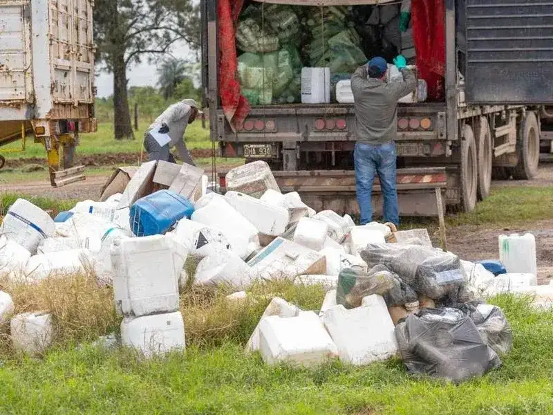 Formosa avanza en la recuperación de
envases plásticos en el interior provincial