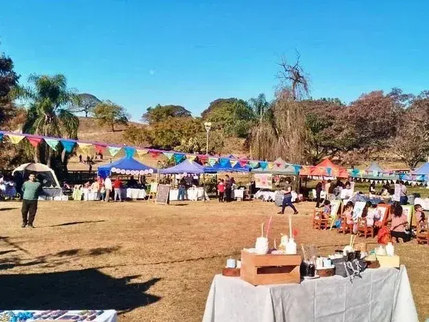 La Feria Paseo del Río tendrá una edición especial de primavera en San Carlos