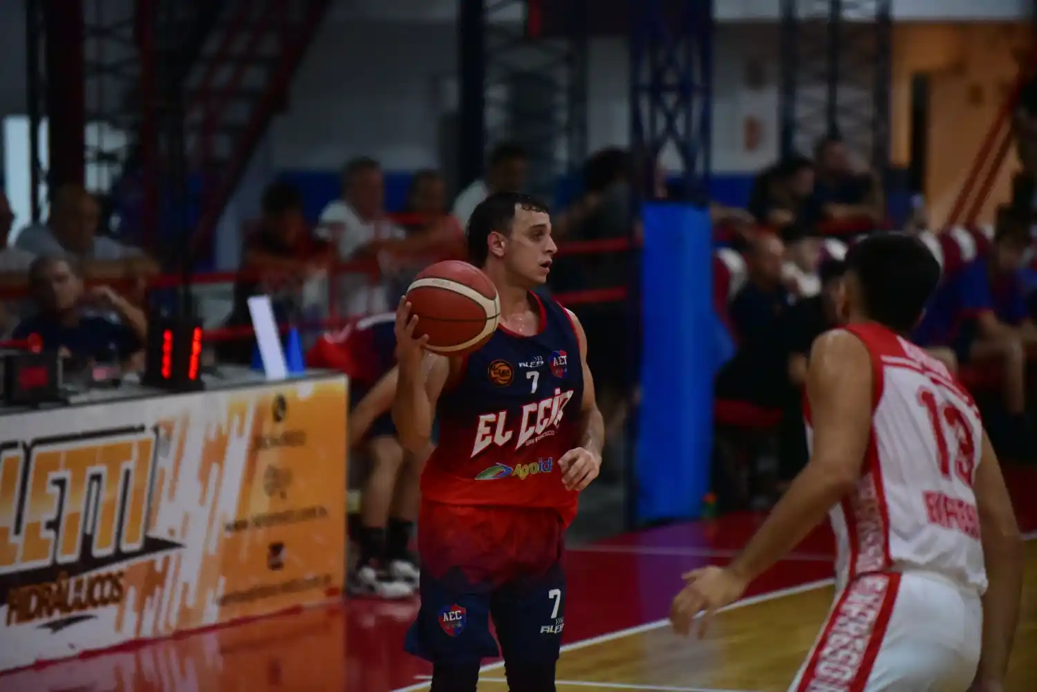 Silveira fue el timón de mando para una nueva victoria de El Ceibo.