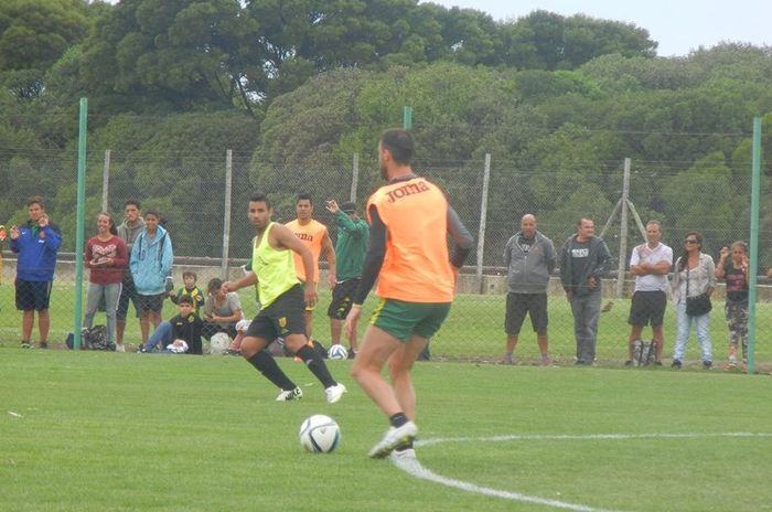 Aldosivi y Ramón Santamarina se enfrentaron esta mañana. 