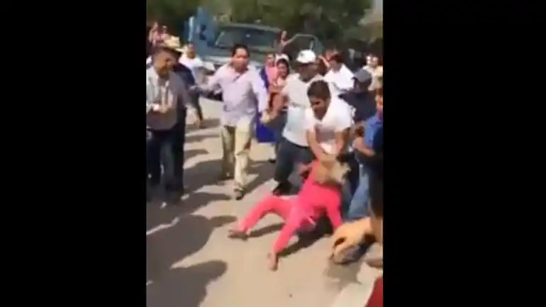 Escándalo en México: En plena campaña, un diputado golpeó a un travesti