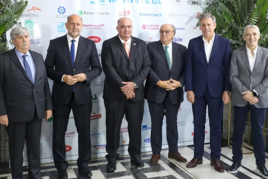 El gobernador Perotti participó de la conmemoración del Día de la Industria