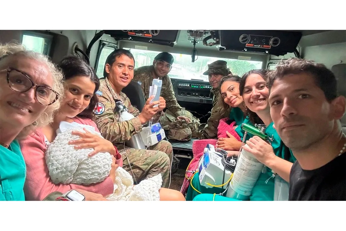 Cómo rescataron a 15 bebés prematuros del hospital inundado en Bahía Blanca