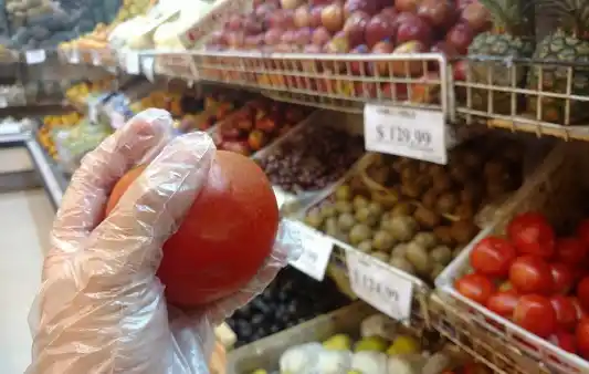 La Justicia ordenó analizar frutas y verduras por la presencia de agroquímicos