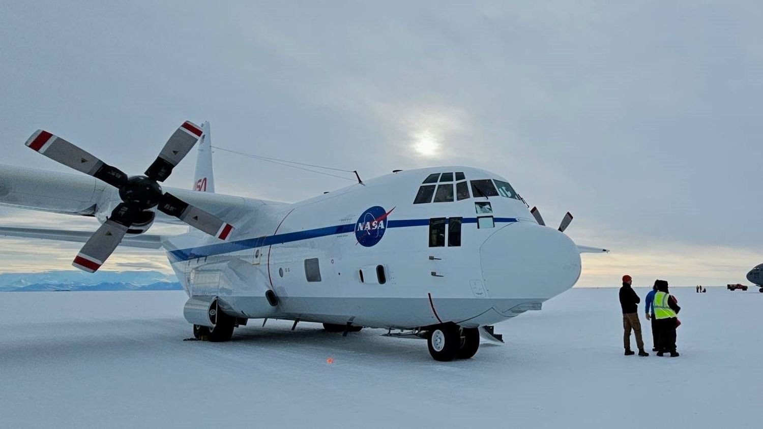 La NASA envió por primera vez su C-130 Hercules a la Antártida