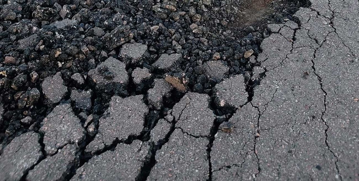 La ruta que tenía como objetivo potenciar el desarrollo productivo, generar arraigo y fomentar el turismo en la región, se convirtió en un problema sólo 26 días después de ser inaugurada. Foto: Gentileza