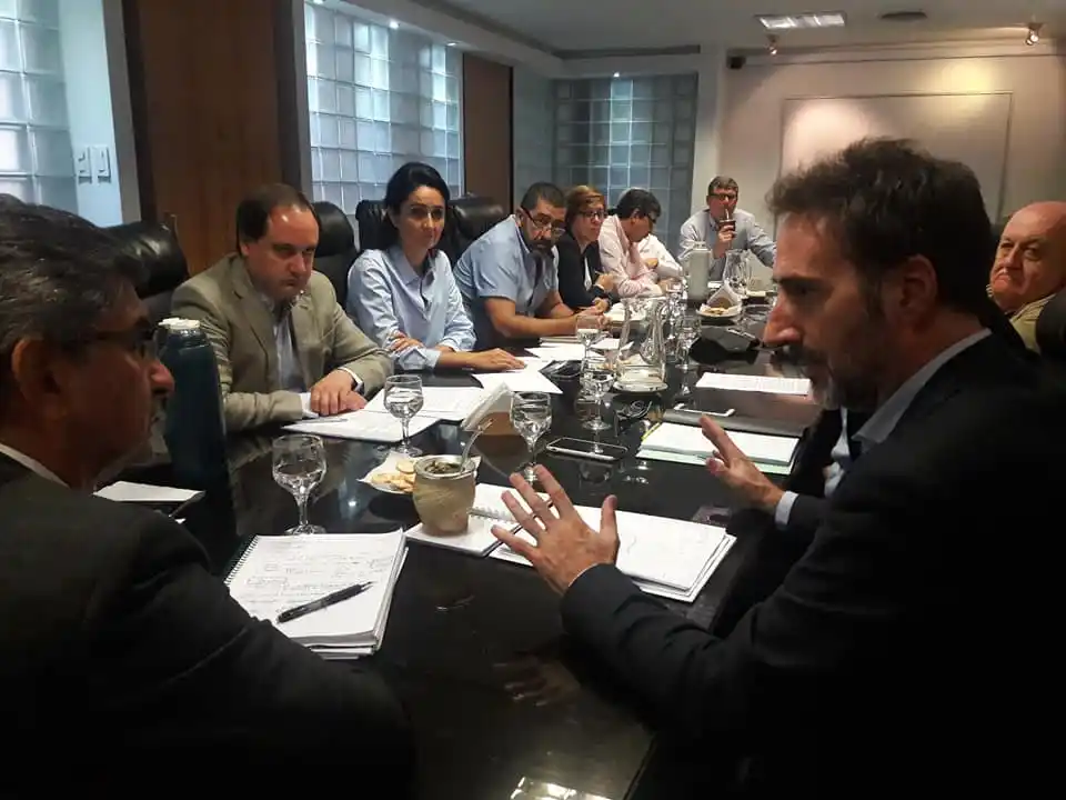 El Gobierno ratificó su intención de habilitar la posibilidad de integrar la energía producida en los hogares a la red eléctrica pública