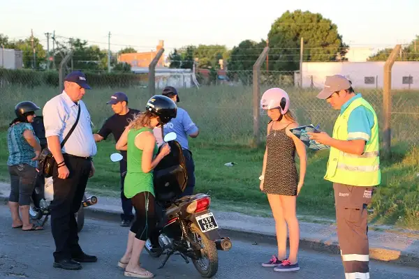 Evalúan cambios tras las quejas por los semáforos intermitentes