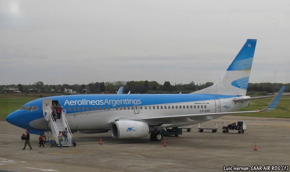 Rosario: Aerolíneas Argentinas empezó a volar hacia Florianópolis, Río y Punta del Este