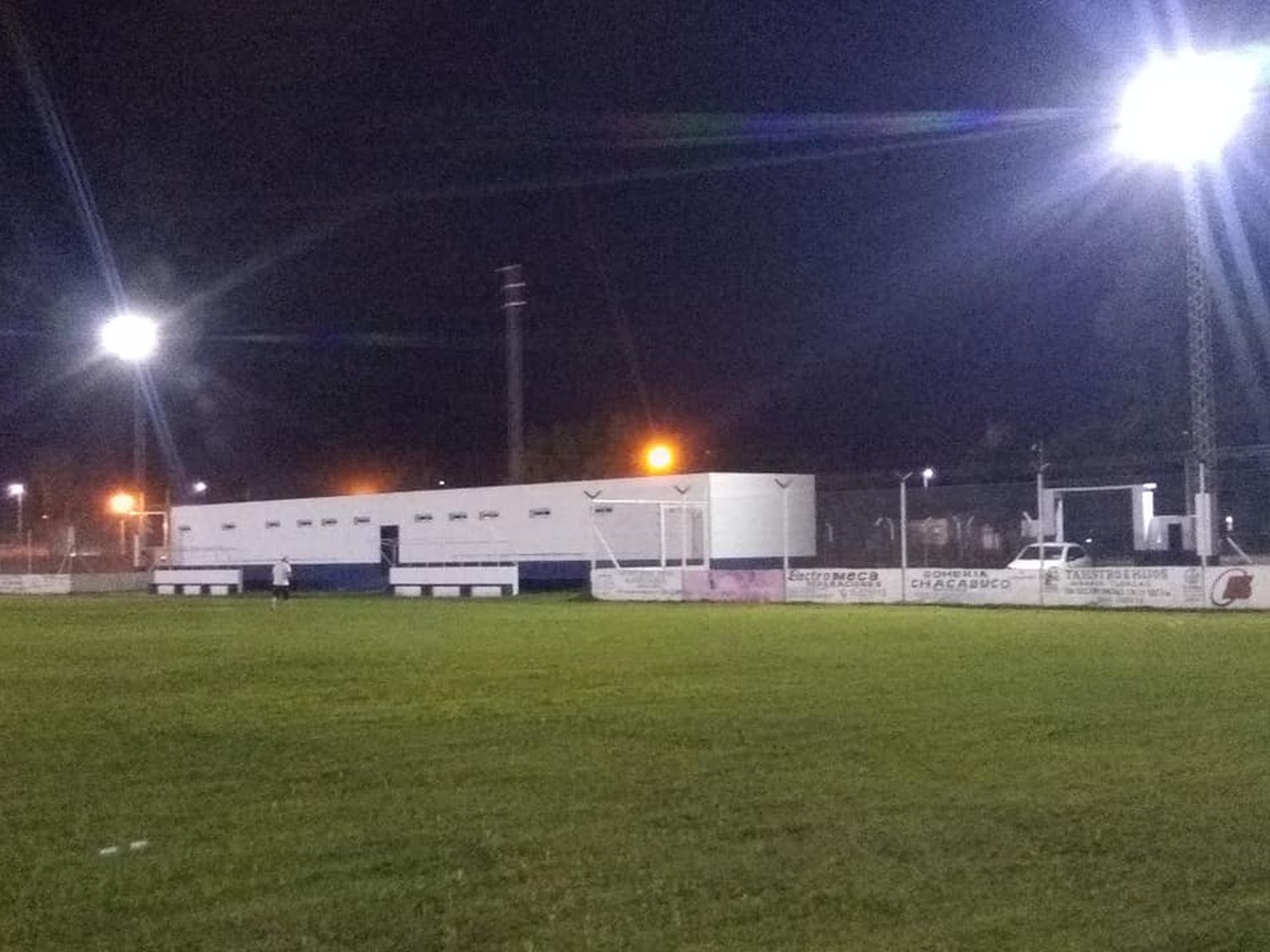 Últimas obras para la inauguración de la cancha de Libertad