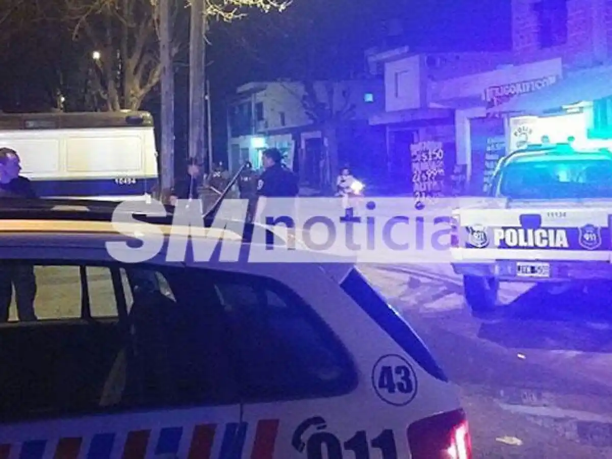 Femicidio: sospechan que el marido la degolló y provocó un incendio