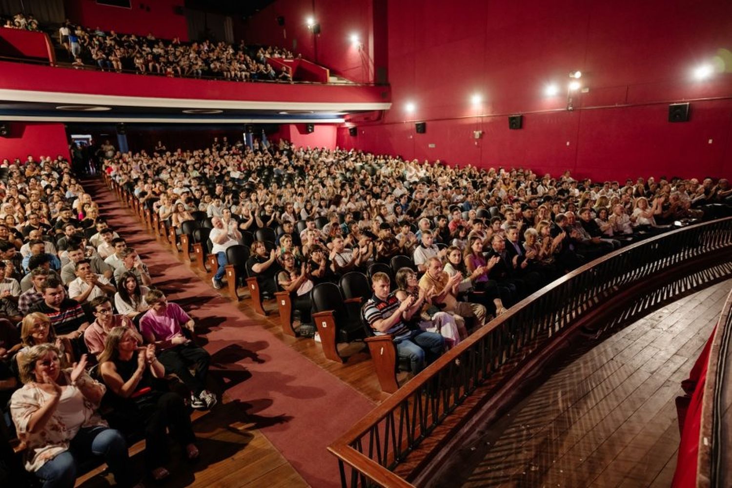 El Centro de Formación Profesional N°5 cerró su año con un emotivo acto de fin de curso 2024