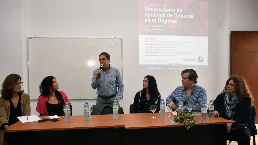 La Defensoría del Pueblo presentó el Observatorio de Igualdad de Géneros en el Deporte