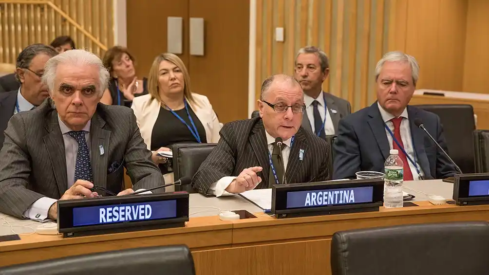 Faurie reclamará por Malvinas, junto a dirigentes de la oposición y veteranos