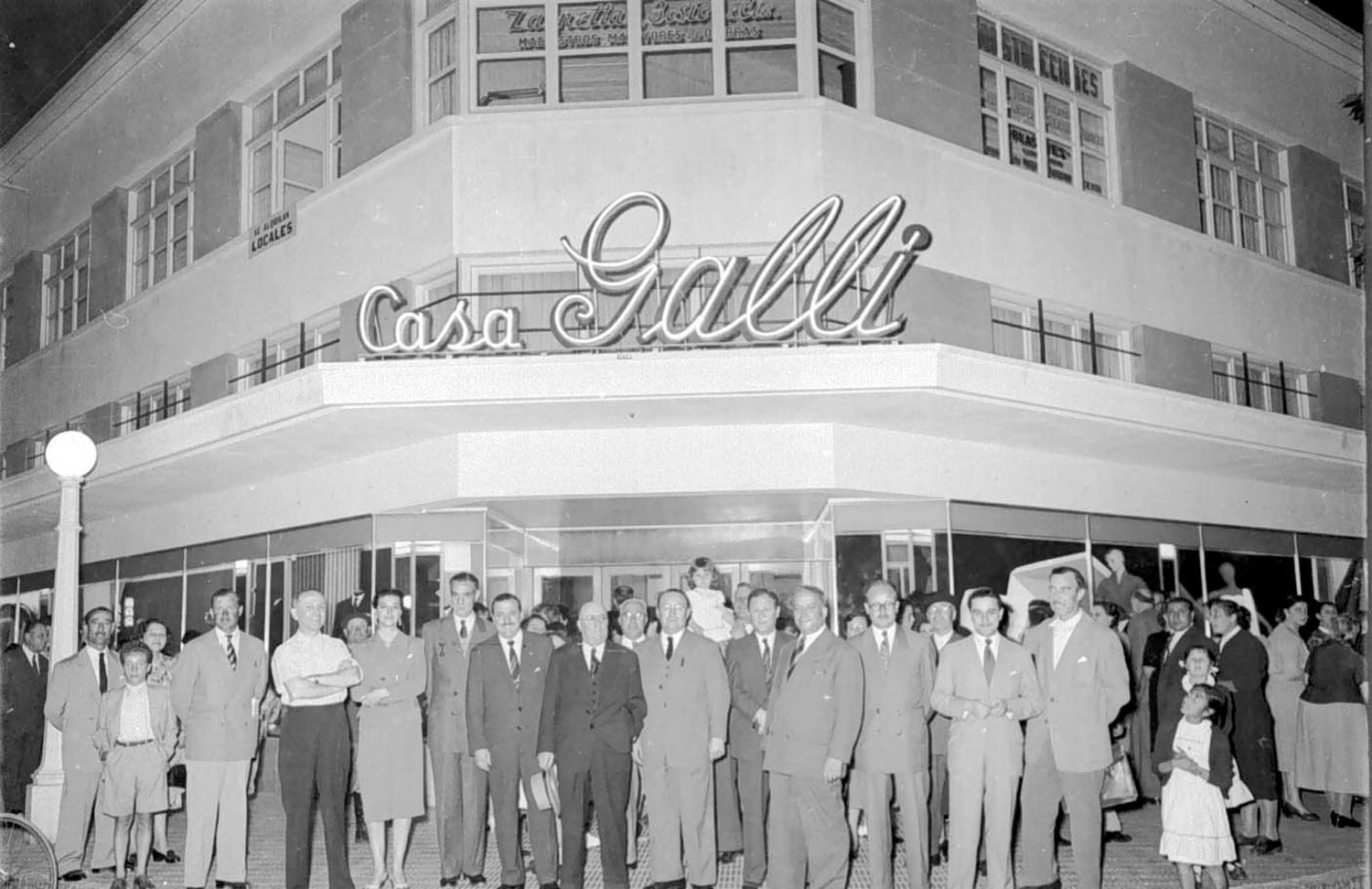 En 61 y 62. Funcionó durante varios años Casa “Galli”