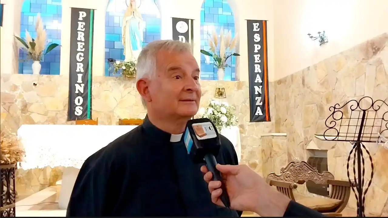 El párroco Alejandro Martínez