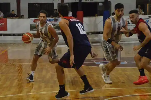 Central se quedó con un triunfo en Paraná y es el 1 de Entre Ríos