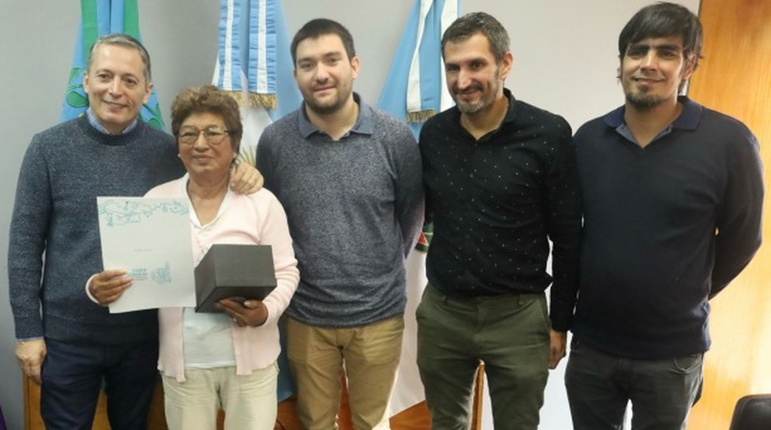 Reconocimiento a Manzaneras por su labor comunitaria en la Provincia