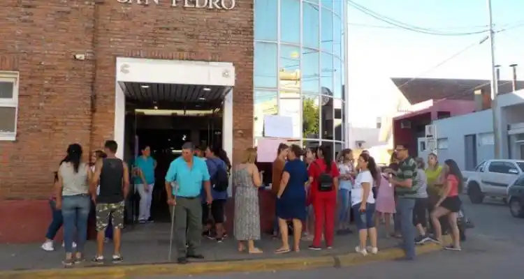 Clínica San Pedro: hubo reunión con la presidenta del Directorio, pero sin novedades del sueldo y el aguinaldo