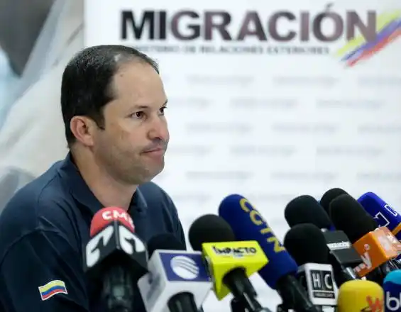 Migración Colombia condena extorsión de la GNB contra migrantes: “Es una absoluta miserableza”