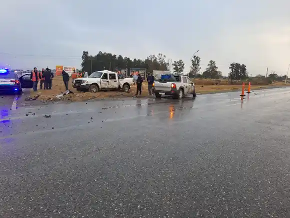 Una Ford Ranger y una Renault Duster colisionaron en la ruta 34