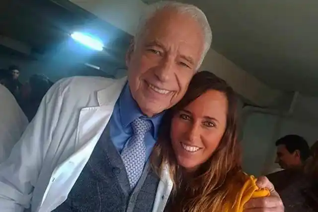 El Dr. Alberto Cormillot dio el "sí" en Las Vegas junto a su joven novia
