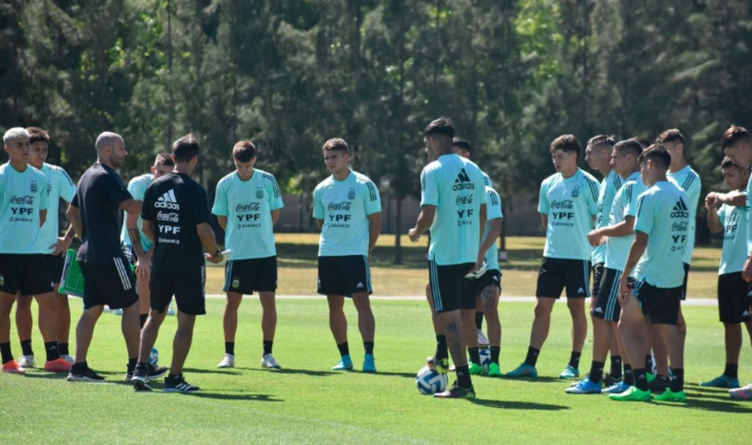 Con presencia de rosarinos, Argentina debuta ante Paraguay en el Sudamericano Sub-20