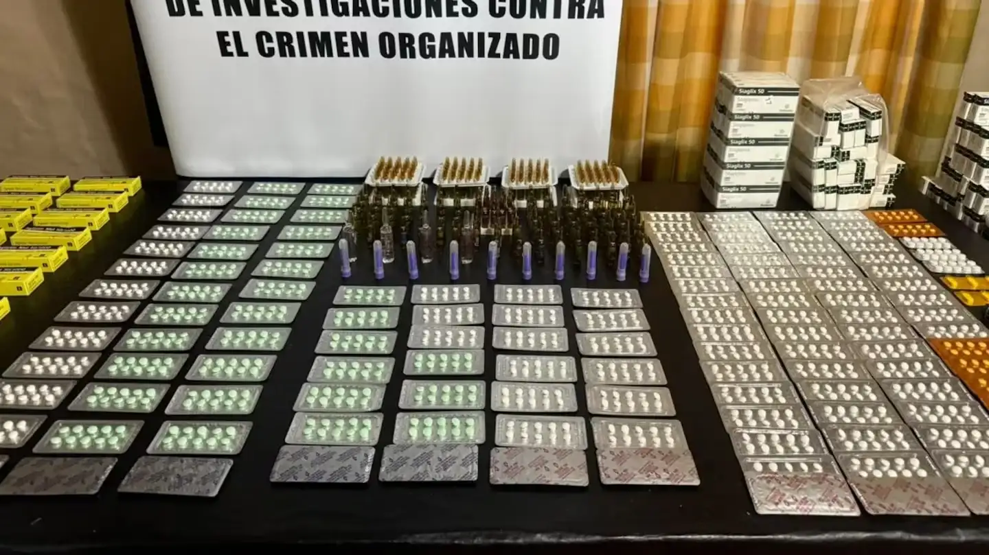 Cayó una red de médicos falsos - 3
