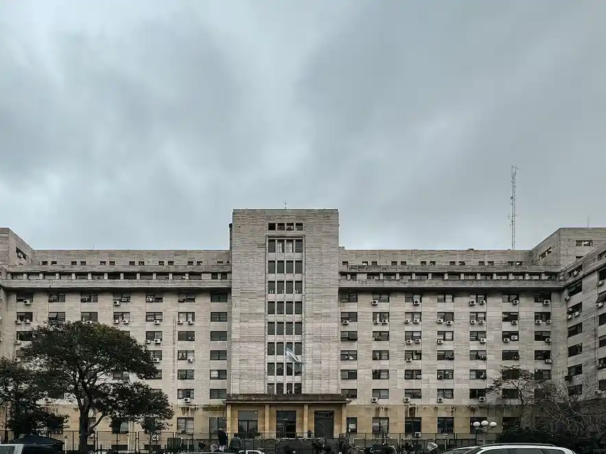 La resolución, liderada por el juez Enrique Méndez Signori y acompañada por sus colegas Fernando Canero y Germán Castelli.