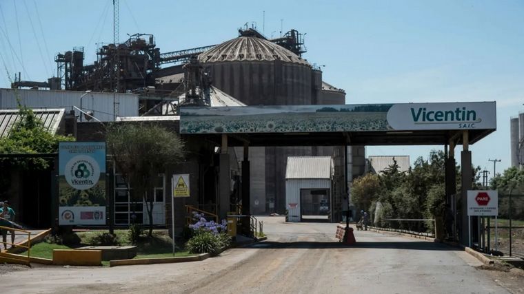 Crisis total en Vicentín: cierra sus plantas y deja en vilo a más de 1.000 trabajadores