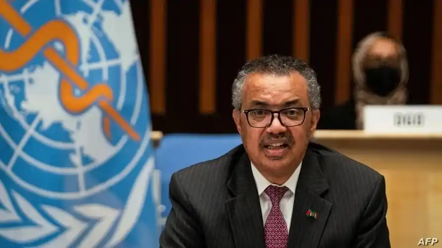 Director de OMS afirma que el mundo atraviesa punto peligroso de la pandemia