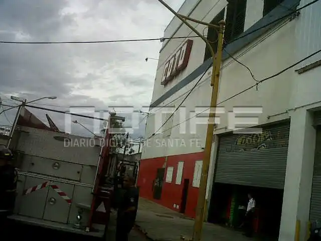 Sofocaron un incendio en el shopping Recoleta