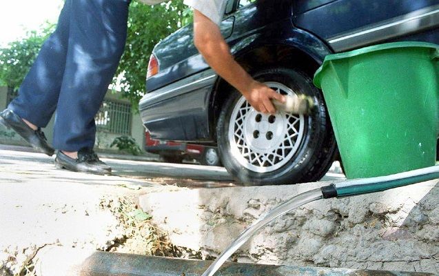 En Gualeguaychú se consume un 60% más de agua potable y denuncian derroche