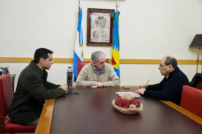 Javier Gastón recibió a las nuevas autoridades del Rotary Club